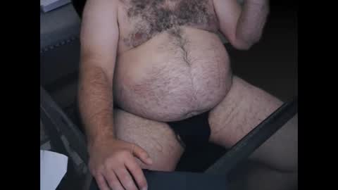 Snapshot of thebearking69 chatting on September 2025 05:53:01 AM The Bear King online show from September 2025 05:53:01 AM