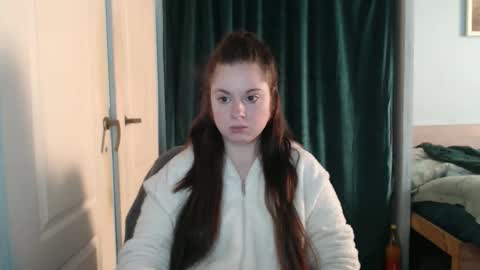raissa online show from May 2026 09:47:01 AM