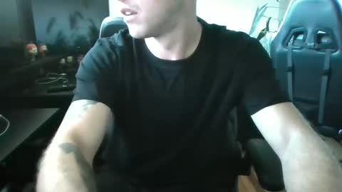 Snapshot of thecock431 chatting on September 2025 01:05:02 PM thecock431 online show from September 2025 01:05:02 PM