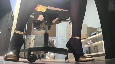 Snapshot of thecowboy_74 chatting on February 2026 04:01:02 AM thecowboy_74 online show from February 2026 04:01:02 AM