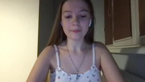 Crystal online show from February 2025 04:36:02 PM