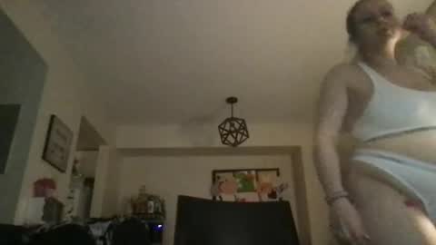 Masked Milf Christina online show from May 2026 01:56:01 AM