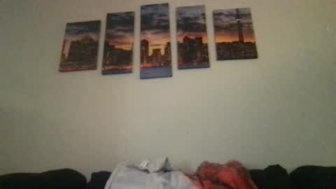 Snapshot of thedevinemilf chatting on June 2026 04:04:01 AM Masked Milf Christina online show from June 2026 04:04:01 AM
