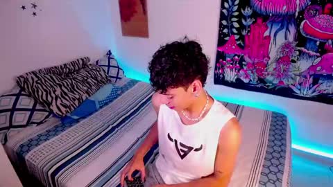 ethan online show from May 2026 09:02:02 PM