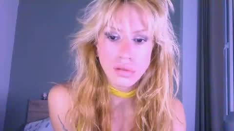 Snapshot of thedollxxxperience chatting on July 2026 04:34:02 AM Yolanda online show from July 2026 04:34:02 AM