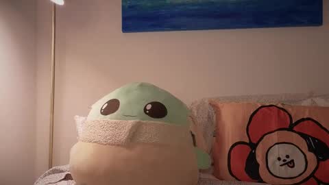 Pizzababe22 online show from September 2025 02:44:01 AM