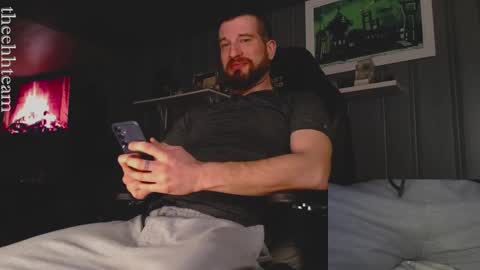 Snapshot of theehhteam chatting on March 2025 10:52:02 PM H online show from March 2025 10:52:02 PM