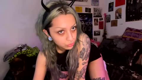 KIng Venus online show from December 2024 05:27:02 AM