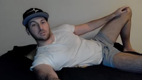 Snapshot of theetwohander chatting on February 2025 01:23:02 AM Theetwohander online show from February 2025 01:23:02 AM