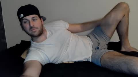 Snapshot of theetwohander chatting on February 2025 01:38:01 AM Theetwohander online show from February 2025 01:38:01 AM