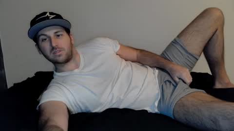 Snapshot of theetwohander chatting on February 2025 10:39:01 PM Theetwohander online show from February 2025 10:39:01 PM