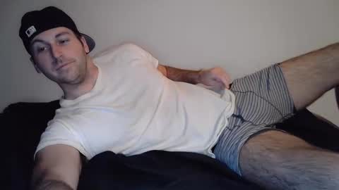 Snapshot of theetwohander chatting on March 2025 04:02:02 AM Theetwohander online show from March 2025 04:02:02 AM