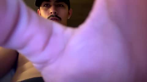 theglorious2002 online show from October 2025 03:38:01 AM