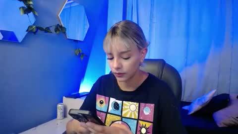 Peyton online show from November 2025 03:17:01 AM