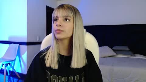 Snapshot of thegodmother_gh chatting on April 2026 03:48:01 AM Peyton online show from April 2026 03:48:01 AM