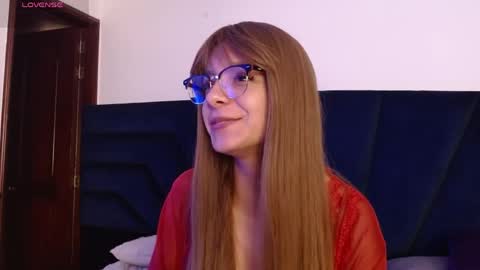 Peyton online show from April 2026 04:05:02 AM