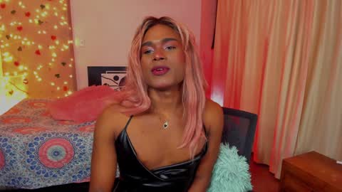 Goldie online show from February 2025 11:04:02 PM