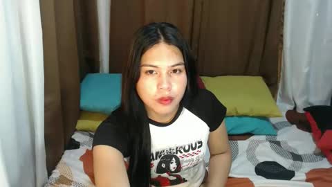 Snapshot of thegreat_legacy chatting on February 2026 07:05:02 AM Elle dont forget to folloW me and thumbs up online show from February 2026 07:05:02 AM