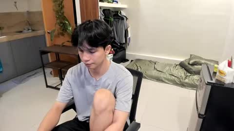 Snapshot of thegreenmagus chatting on December 2024 10:11:01 PM Green online show from December 2024 10:11:01 PM