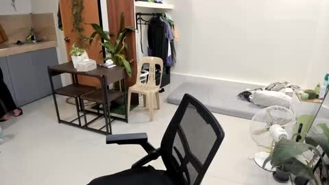 Snapshot of thegreenmagus chatting on December 2024 10:59:01 AM Green online show from December 2024 10:59:01 AM