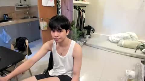 Snapshot of thegreenmagus chatting on September 2025 05:18:01 AM Green online show from September 2025 05:18:01 AM