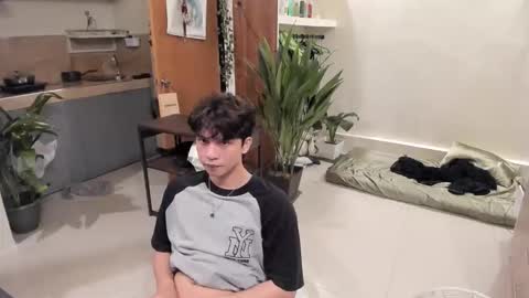 Snapshot of thegreenmagus chatting on November 2025 06:01:02 PM Green online show from November 2025 06:01:02 PM