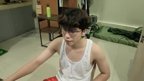 Snapshot of thegreenmagus chatting on February 2026 07:43:01 PM Green online show from February 2026 07:43:01 PM