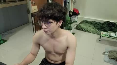 Snapshot of thegreenmagus chatting on February 2026 09:57:02 PM Green online show from February 2026 09:57:02 PM