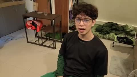 Green online show from March 2026 05:40:02 AM