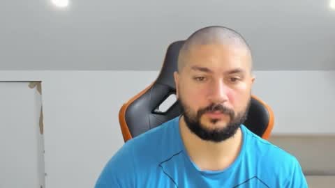 Snapshot of theguardian7 chatting on November 2025 09:20:02 PM theguardian7 online show from November 2025 09:20:02 PM