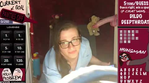 Holly thehollyproblem online show from October 2025 12:11:01 AM