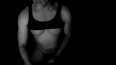 Snapshot of thehungmantis chatting on September 2025 03:19:02 AM thehungmantis online show from September 2025 03:19:02 AM