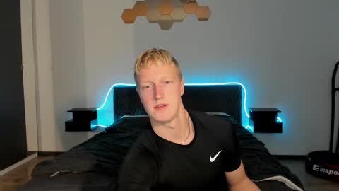 thejacob_d online show from December 2025 09:42:01 PM