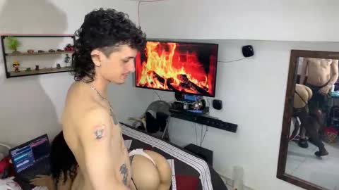 theking11220 online show from December 2025 07:12:01 AM