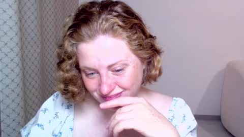 Ella online show from October 2025 06:27:02 PM