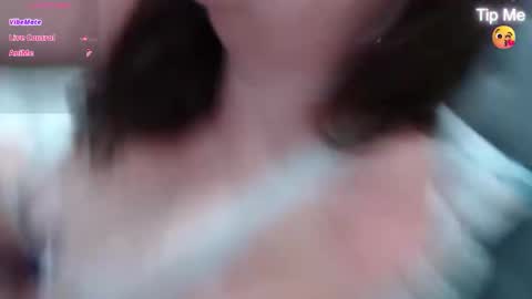 Lacey online show from November 2025 09:17:02 PM