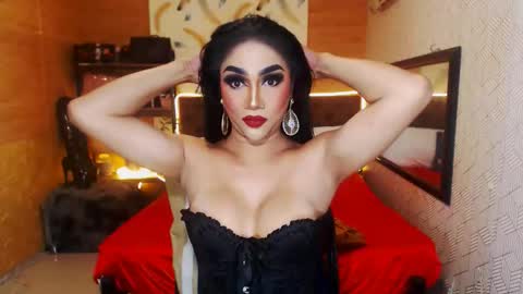 Snapshot of thelustqueen chatting on February 2025 02:16:01 PM thelustqueen online show from February 2025 02:16:01 PM