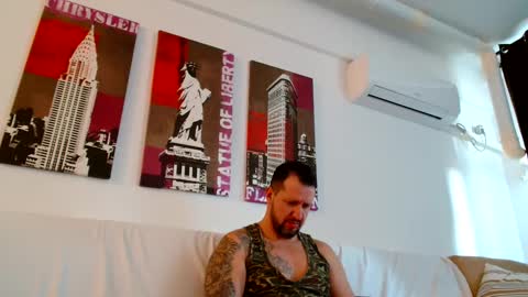 Snapshot of themastercomander chatting on January 2025 12:06:02 PM Big Alpha Daddy Master online show from January 2025 12:06:02 PM