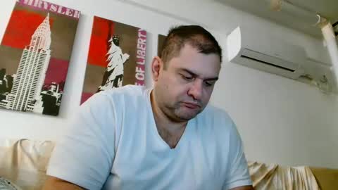 Snapshot of themastercomander chatting on February 2025 03:31:02 AM Big Alpha Daddy Master online show from February 2025 03:31:02 AM