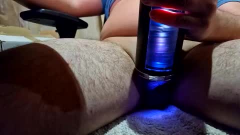 theMatius96 online show from December 2025 01:45:02 AM