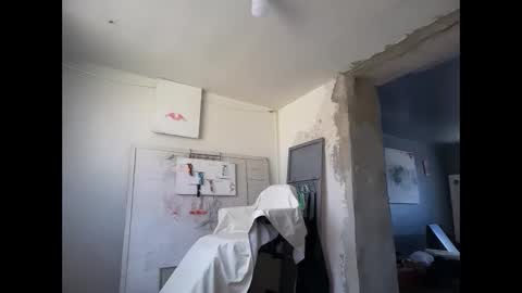 Lucy Lucy online show from November 2025 03:12:01 PM