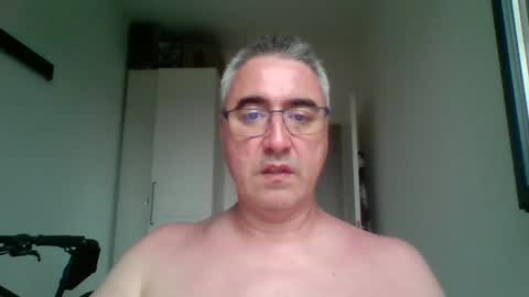 Themohican online show from May 2026 06:09:01 PM