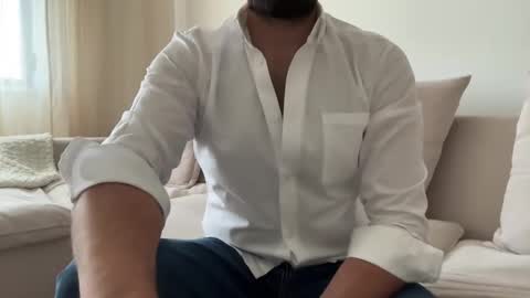 Snapshot of themonarchgoat chatting on January 2025 10:43:01 AM TheMonarchGoat online show from January 2025 10:43:01 AM