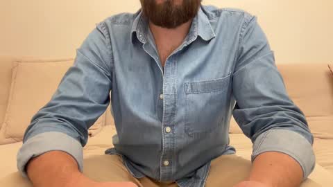 Snapshot of themonarchgoat chatting on March 2025 10:32:02 PM TheMonarchGoat online show from March 2025 10:32:02 PM