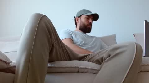 Snapshot of themonarchgoat chatting on October 2025 08:18:01 AM TheMonarchGoat online show from October 2025 08:18:01 AM