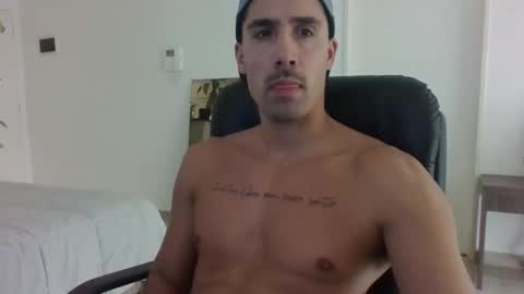 Snapshot of themorocho10 chatting on March 2026 06:29:01 PM themorocho10 online show from March 2026 06:29:01 PM