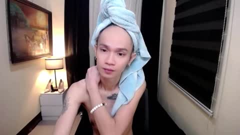 Snapshot of thenchantressduo69 chatting on February 2026 06:43:02 AM Anne online show from February 2026 06:43:02 AM