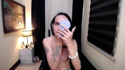 Snapshot of thenchantressduo69 chatting on February 2026 04:08:01 AM Anne online show from February 2026 04:08:01 AM