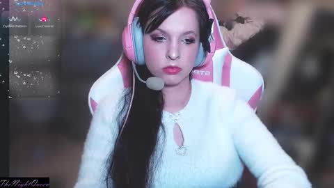 Snapshot of thenightqueen chatting on February 2025 10:54:01 PM A Goth Chick online show from February 2025 10:54:01 PM