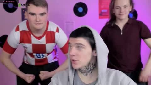 theo_drift online show from February 2026 07:56:02 PM